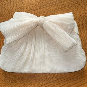 Loeffler Randall Rayne White Pleated Bow Frame Clutch